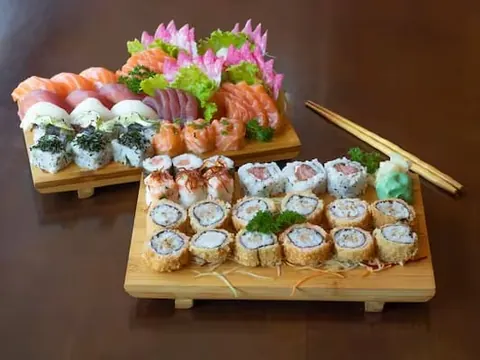 Combinado p/ 3 pessoas (60 peças)