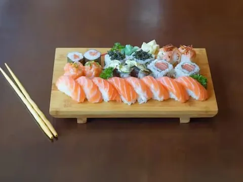 Sushis de Salmão (20 peças)
